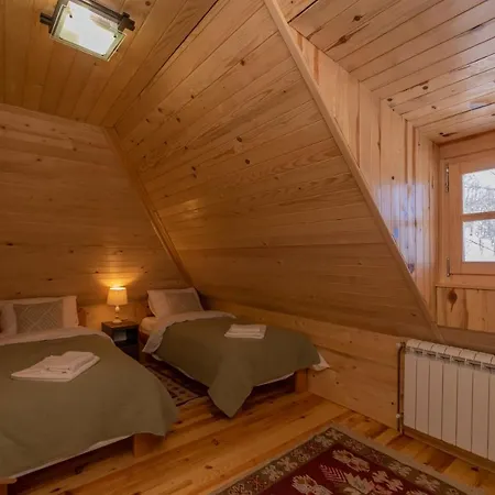 別荘 Rankovi Konaci ズラティボール